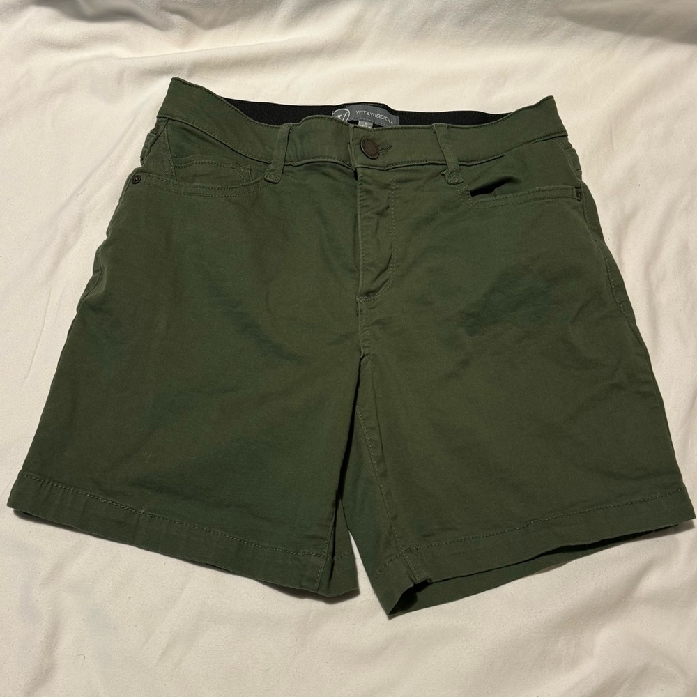 Wit & Wisdom Olive Green Stretch Denim Shorts ~ Size 8